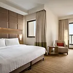 Traders Hotel, Abu Dhabi