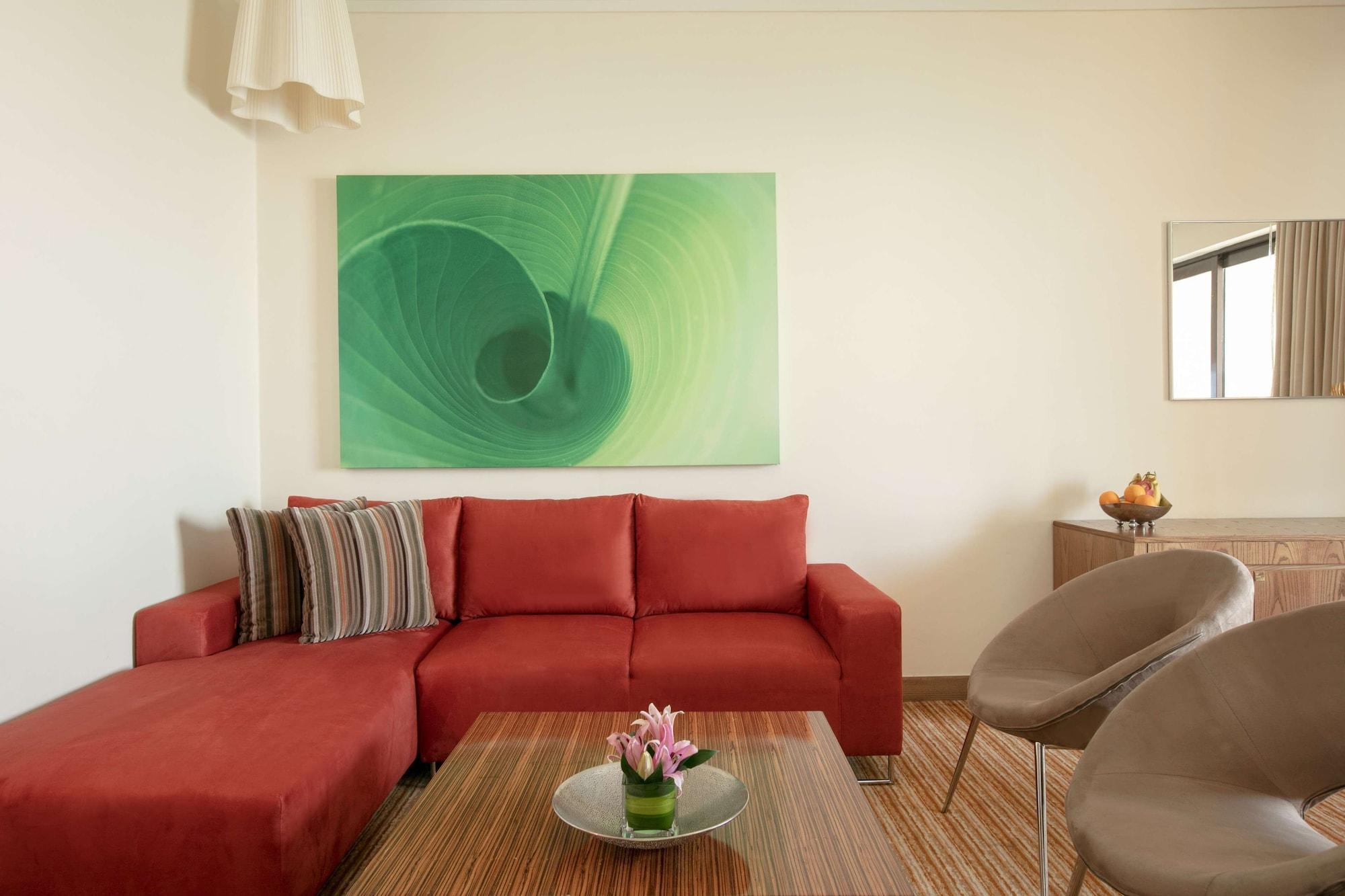 Traders Hotel, Hotel Abu Dhabi
