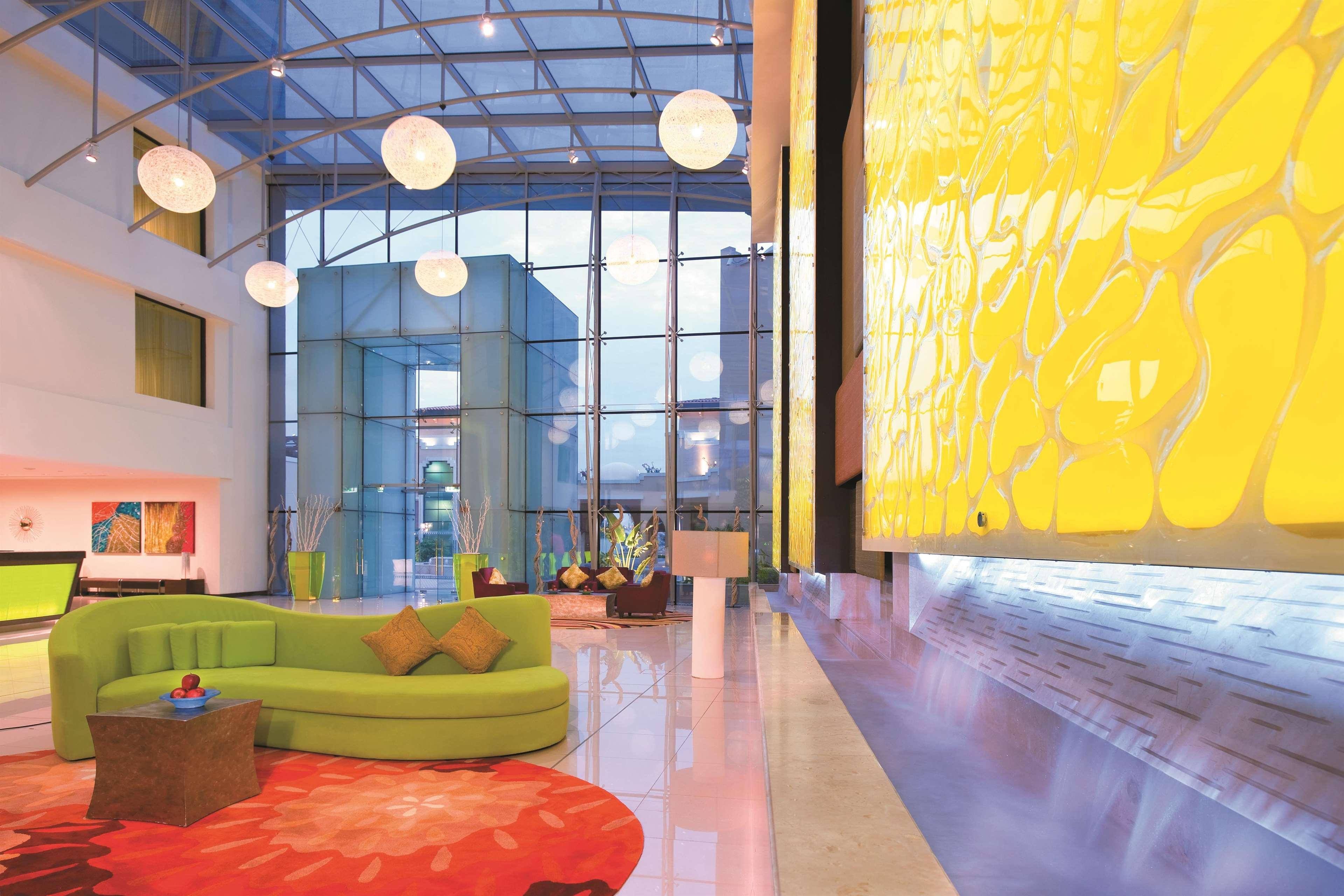 Traders Hotel, Hotel Abu Dhabi